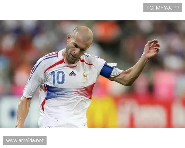 格列兹曼 vs 齐达内：进攻组织与战术角色差异