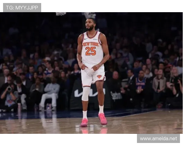 布里奇斯无球跑动拉开空间，3D属性提升太阳进攻效率